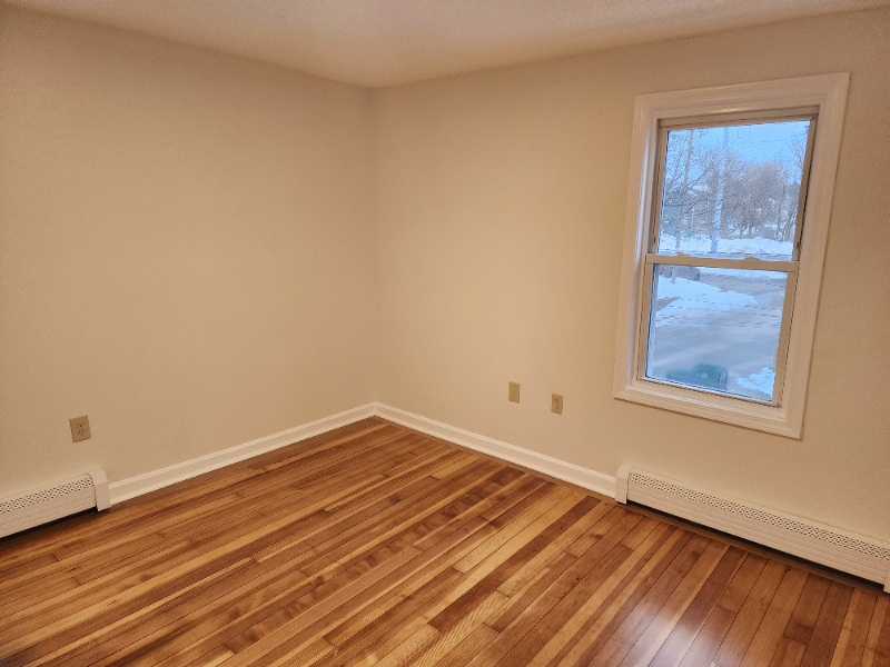 Building Photo - 77 Carmine St