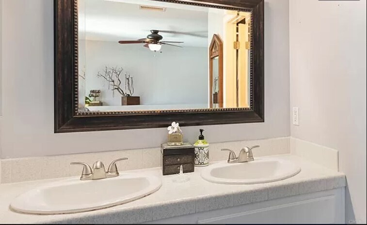 Building Photo - 3201 Via Pescado