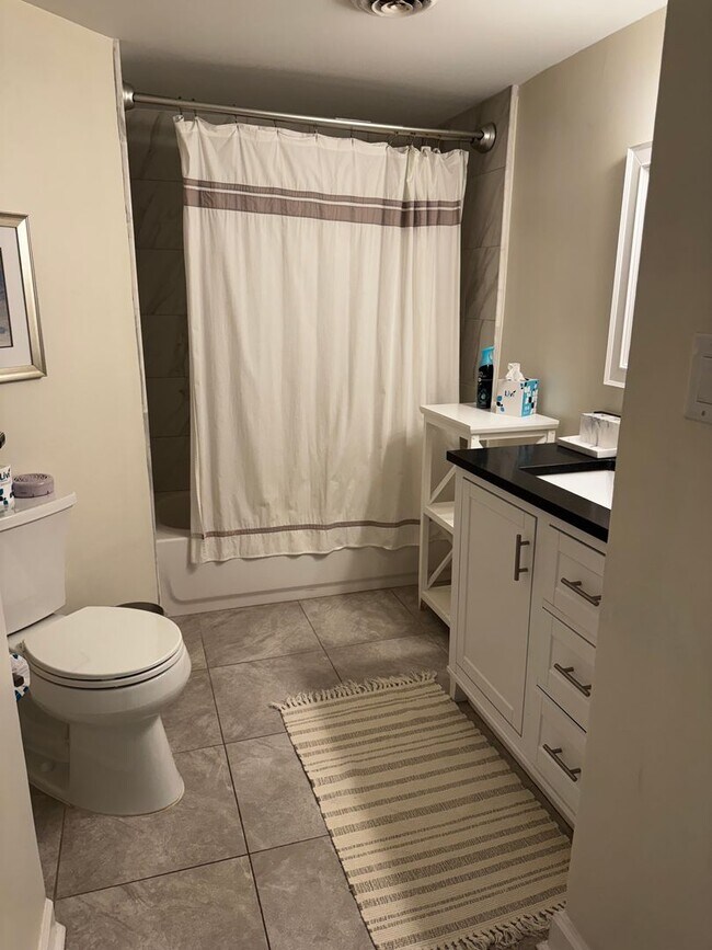 Building Photo - Remodeled First Floor Oceanwalk Condo- Furnished