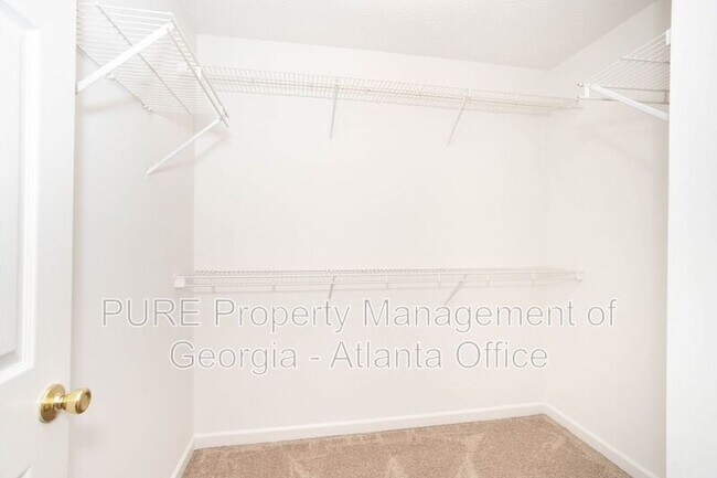 Building Photo - 4303 Brighton Way NW
