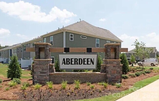 Building Photo - 7157 Bentz St