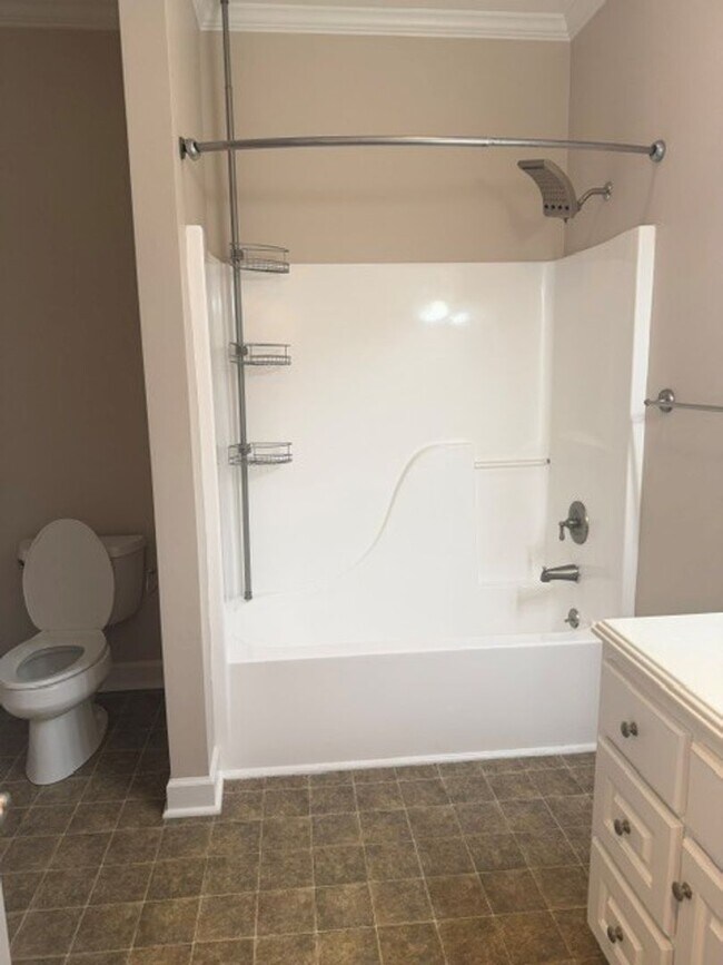 Building Photo - 3 Bed/2 Bath with Bonus Room in CBA Schools
