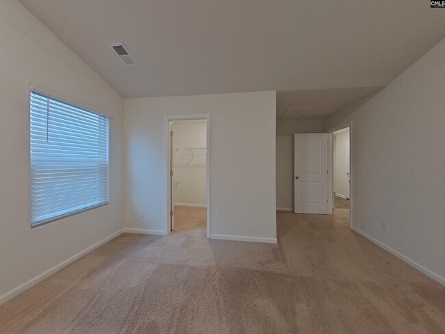 Building Photo - 202 Sundew Rd