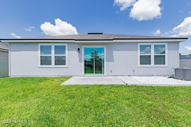 Building Photo - 3474 Cliffside Way