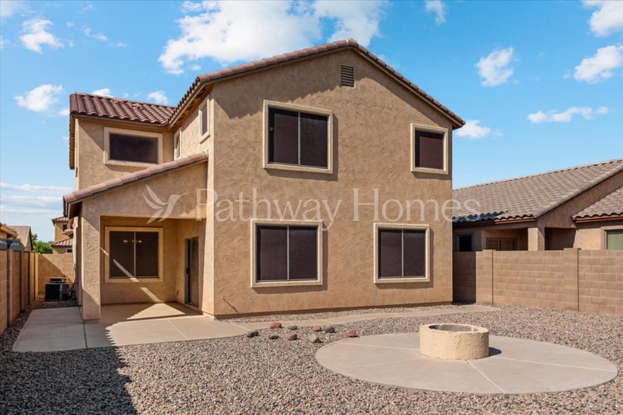 Building Photo - 37963 W Merced St