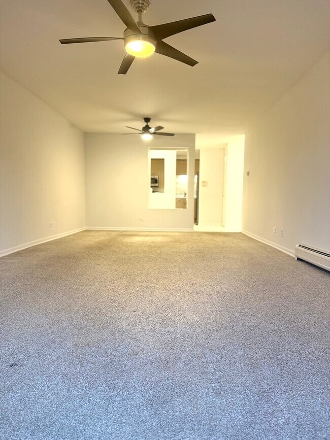 Building Photo - 1149 Miller Ln