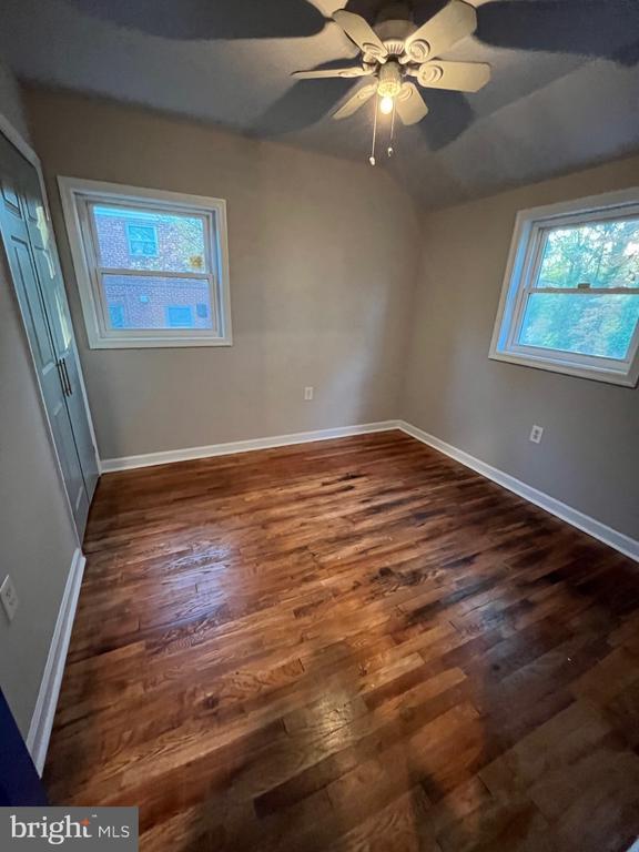 Building Photo - 2217 Gaylord Dr