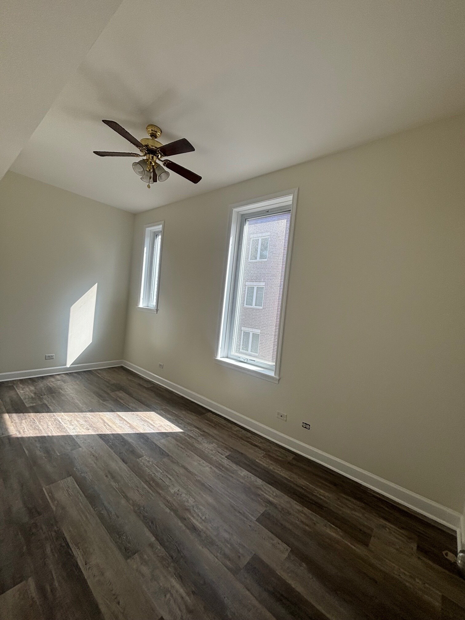 Bedroom - 2608 W Cortez St
