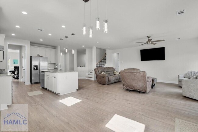 Building Photo - 268 Loblolly Ln