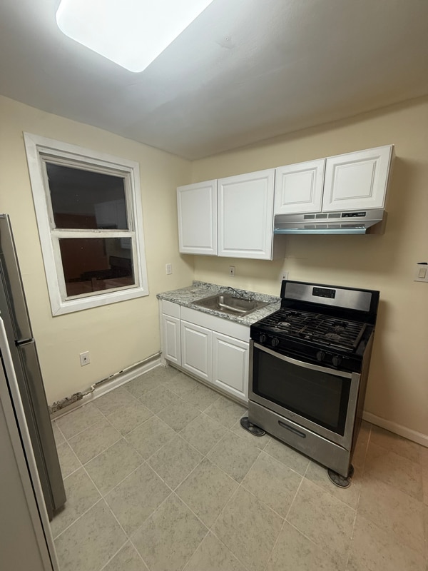 Building Photo - 908 Anna St