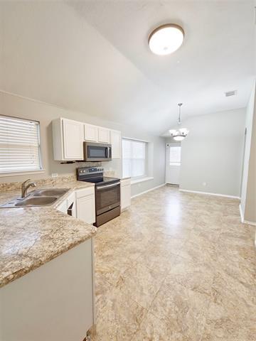 Building Photo - 11529 Gloriosa Dr