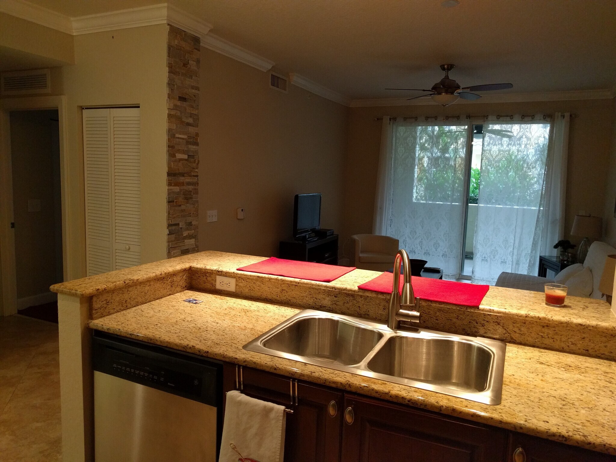 Building Photo - 3210 Renaissance Way