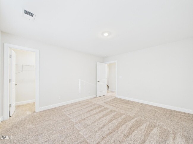 Building Photo - 110 Symmetry Lp