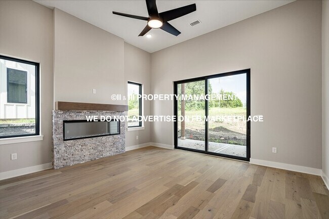 Building Photo - 9579 Jupiter Street