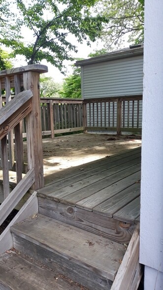 Building Photo - 759 Trenton Ave