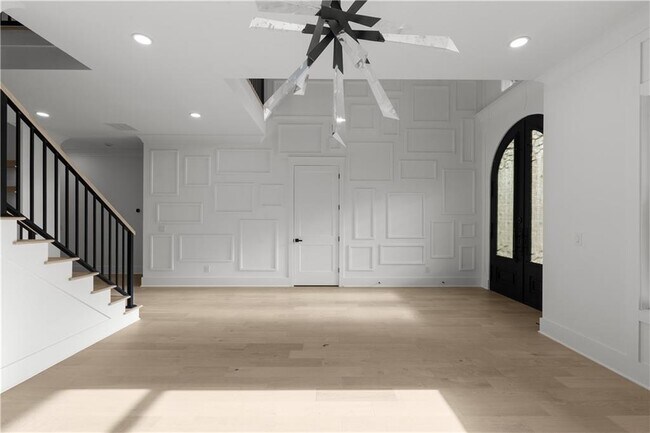 Building Photo - 409 Thunder Rd