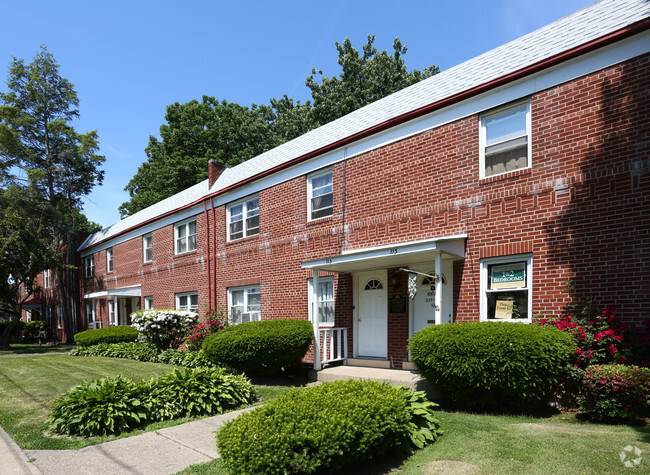 Building Photo - Lafayette Gardens