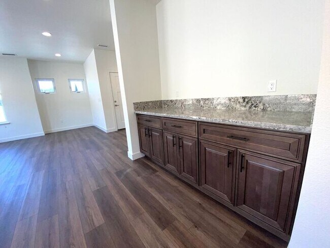 Building Photo - Built 2023! NW Reno 3 Bedroom House - Downstairs Masterbedroom/Masterbath