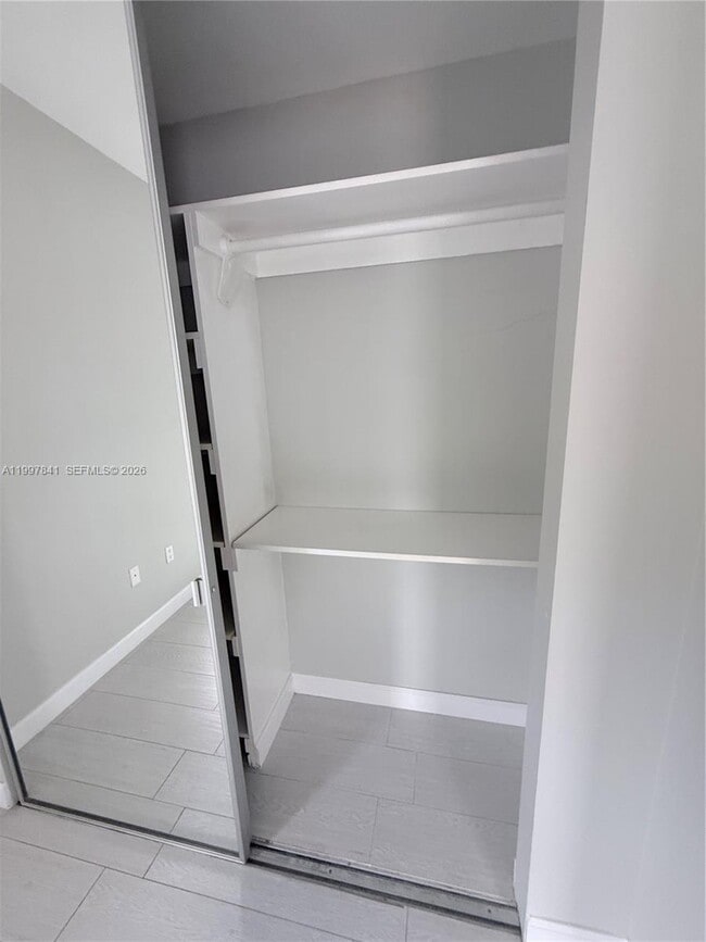 Building Photo - 49 Majorca Ave