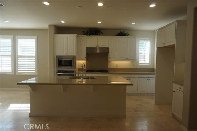 Building Photo - 62 Barnes Rd