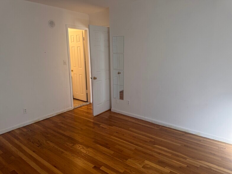 Building Photo - 7559 113th St