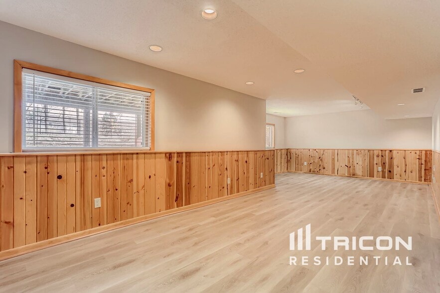 Building Photo - 7173 Joplin Ave S