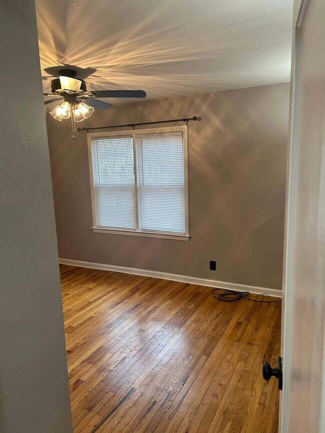 Charming 2 bedroom home near downtown Dundee 438 Toledo St Dundee MI