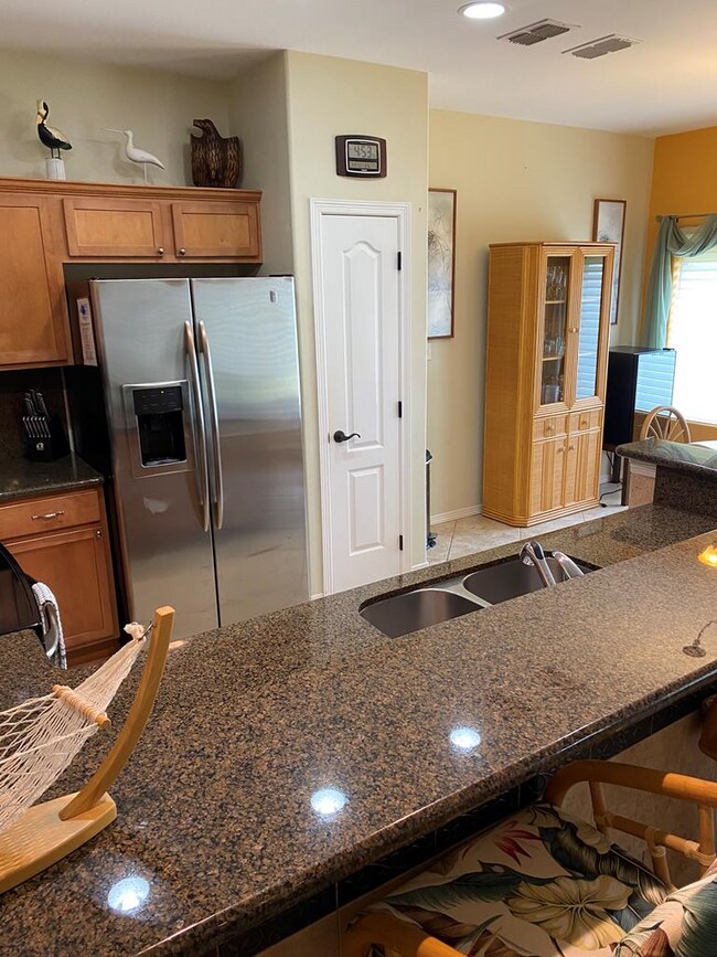 Building Photo - 5 Augusta Ct