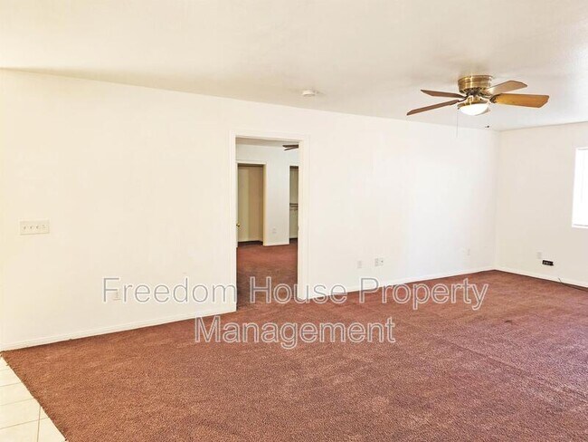 Building Photo - 1951 Teepee Rd