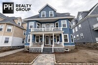 Building Photo - Park Road, Belmont, MA 02478 - 2 BR 1 BA triplex