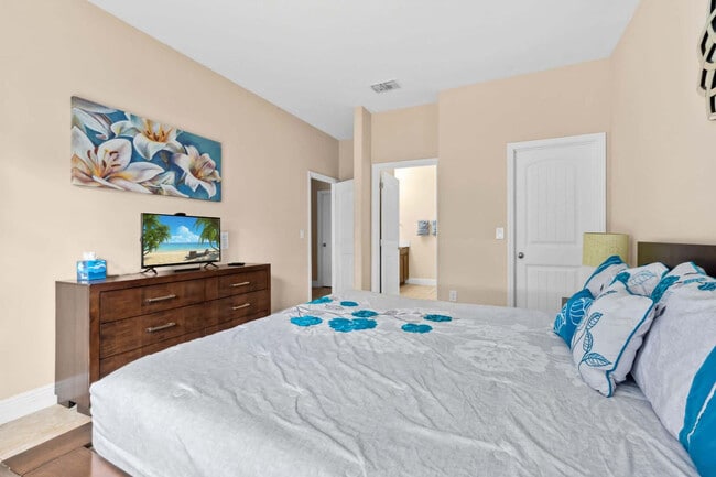 Building Photo - 4313 Acorn Ct