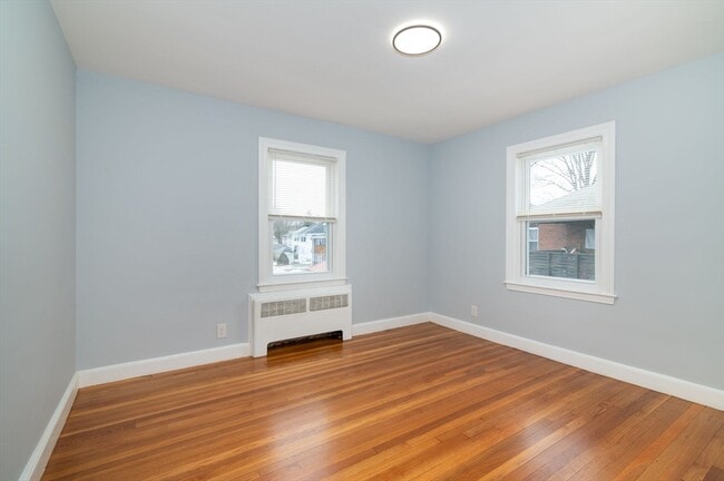 Building Photo - 7 Langley Cir