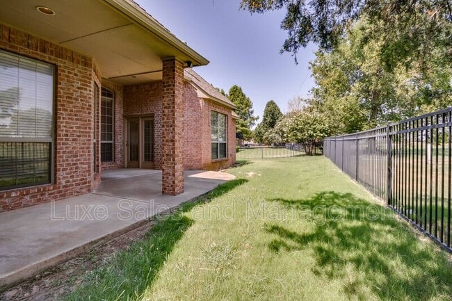 Building Photo - 3341 Heritage Green Cir