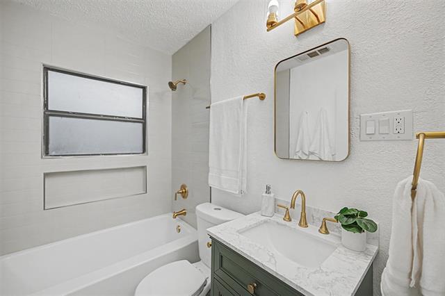 Building Photo - 7349 Pensacola Ave