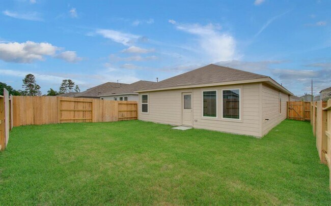 Building Photo - 18027 Valle Cupa Ln