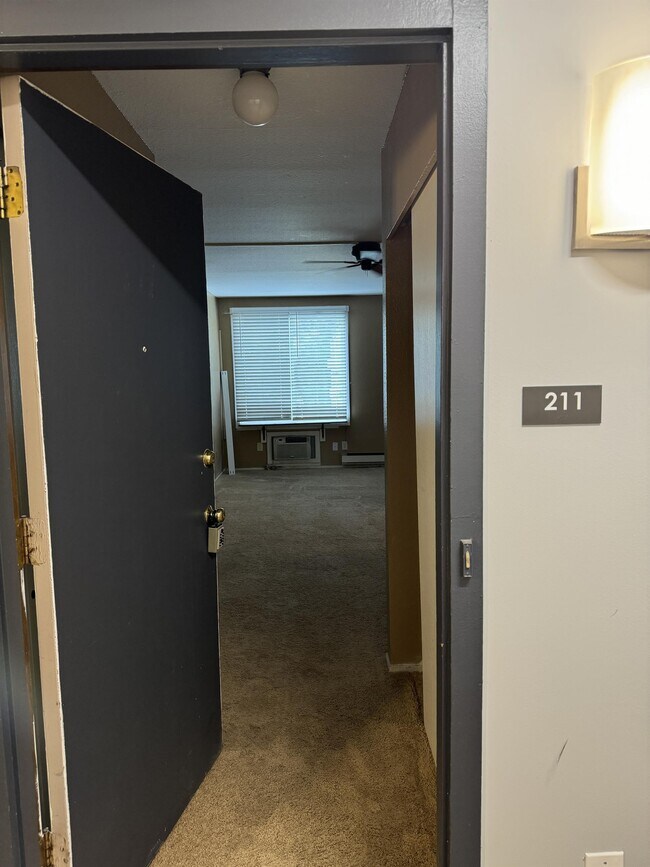 Building Photo - 350 E 700 S