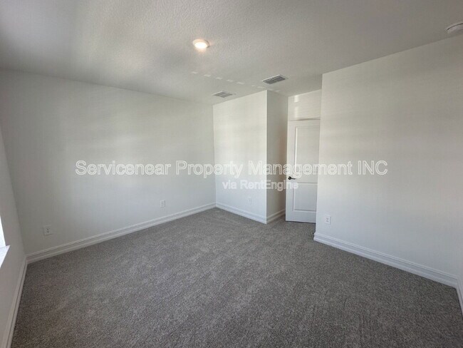 Building Photo - 11748 71st Ave E