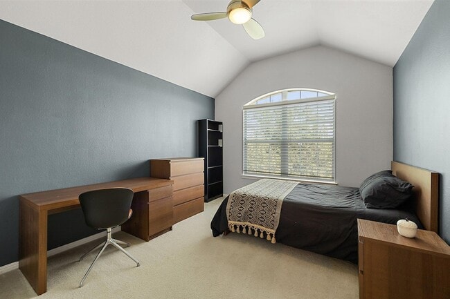 Building Photo - 2809 Rio Mesa Dr