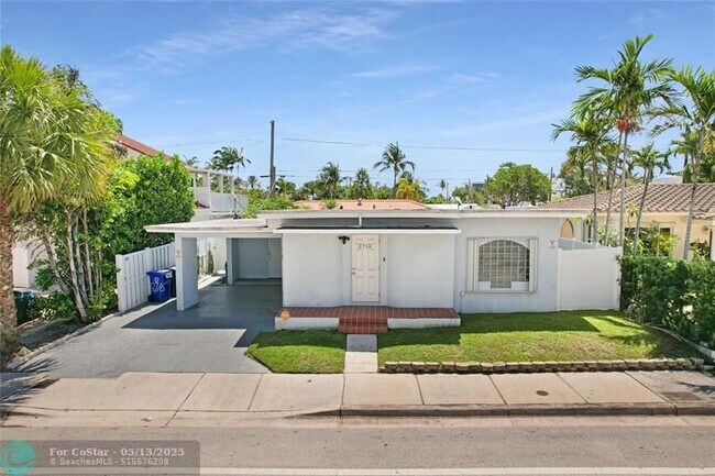Building Photo - 2716 N Ocean Blvd