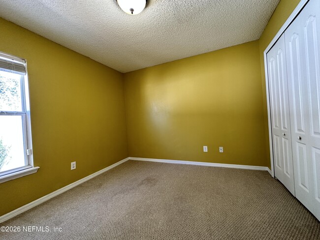 Building Photo - 7209 Rose Creek Ln