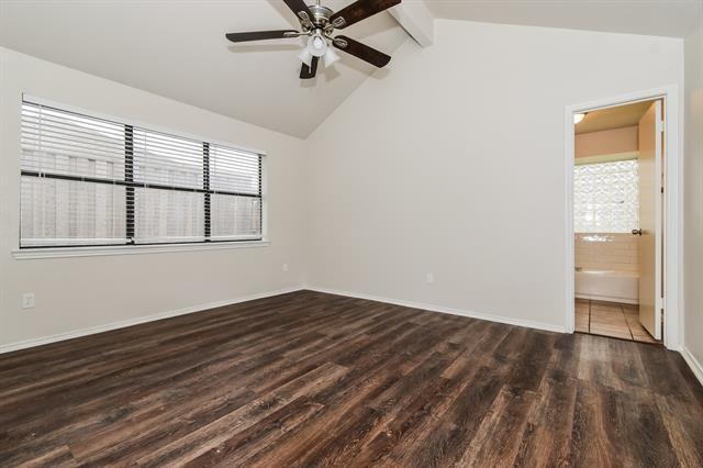 Building Photo - 3613 Dorchester Dr