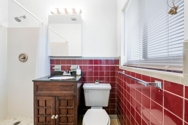Building Photo - 4511 Sea Grape Dr