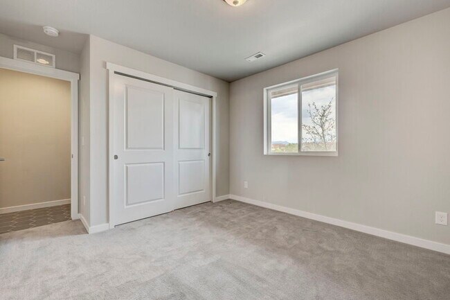Building Photo - 8714 Vaunt Ct