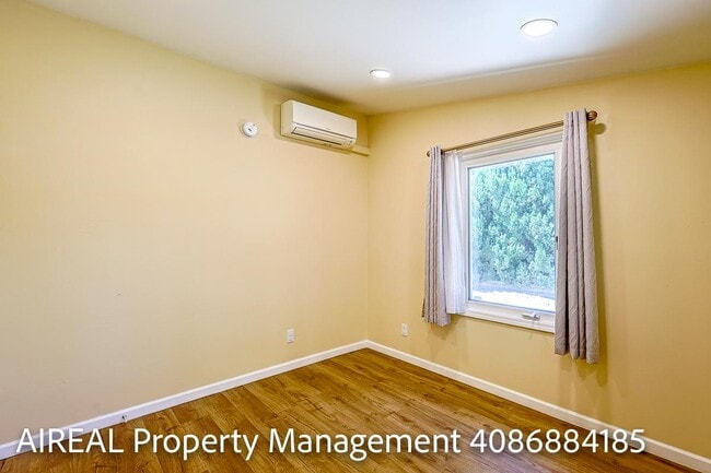 Building Photo - 10697 Morengo Dr