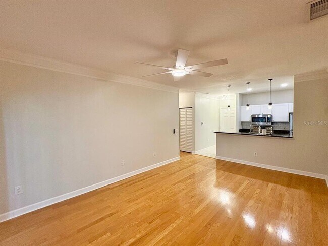 Building Photo - 4207 S Dale Mabry Hwy