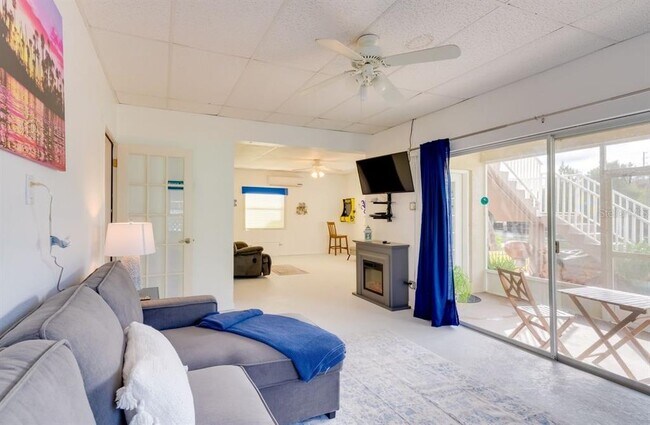 Building Photo - 7213 Tropical Dr