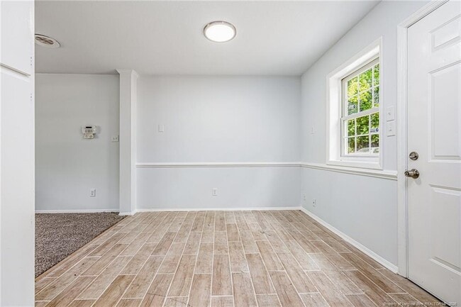 Building Photo - 2326 Barrington Cir