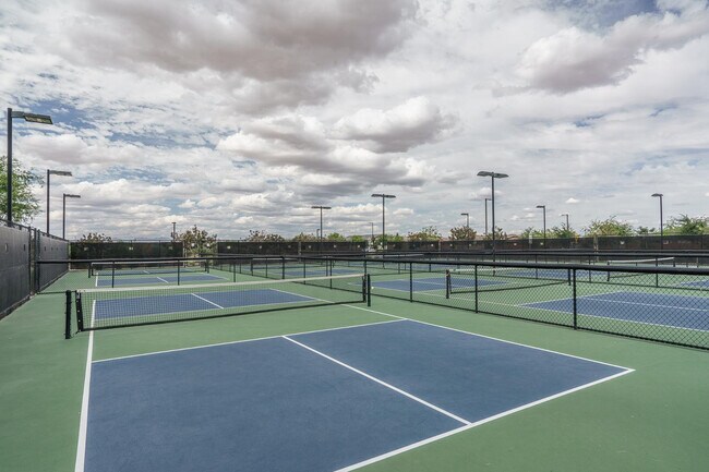 Building Photo - 24870 N 171st Ln