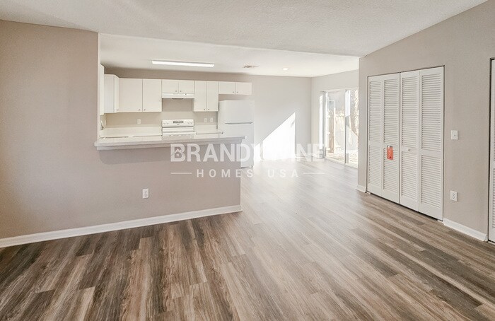 Building Photo - 1013 E Eskimo Ave