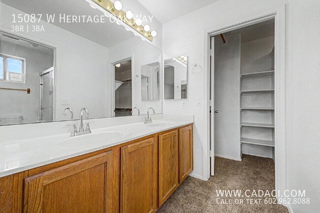 Building Photo - 15087 W Heritage Oak Way